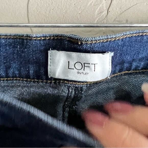 Loft Outlet 4 Inch Denim Shorts - Picture 4 of 7